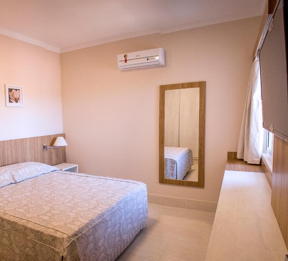 Piazza Di Roma Apartamento 915 Com Parque Aquatico Caldas Novas Eksteriør billede