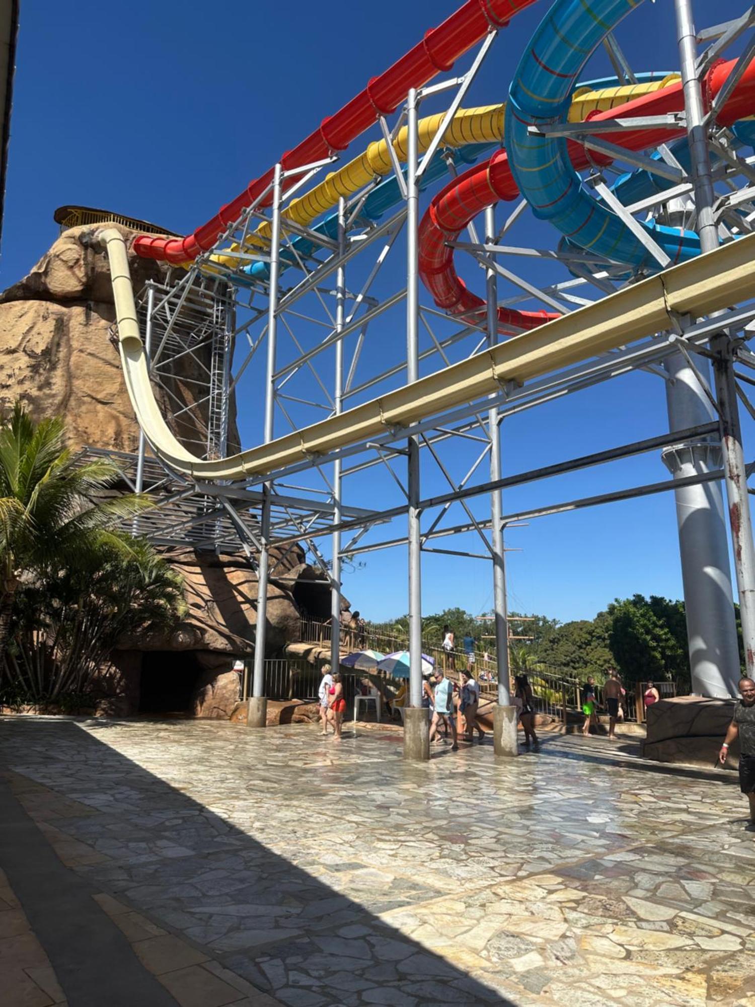 Piazza Di Roma Apartamento 915 Com Parque Aquatico Caldas Novas Eksteriør billede